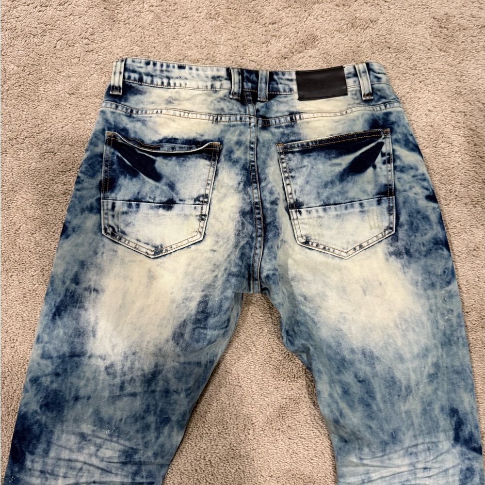 Buckle Men's Blue and White Jeans